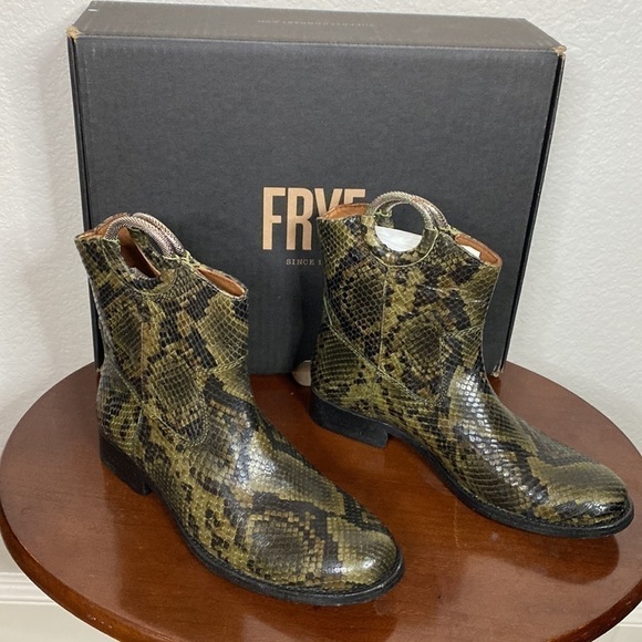 Frye Snake-Embossed Animal Print Melissa Leather Ankle Western Bootie Size 5.5 - Picture 5 of 12